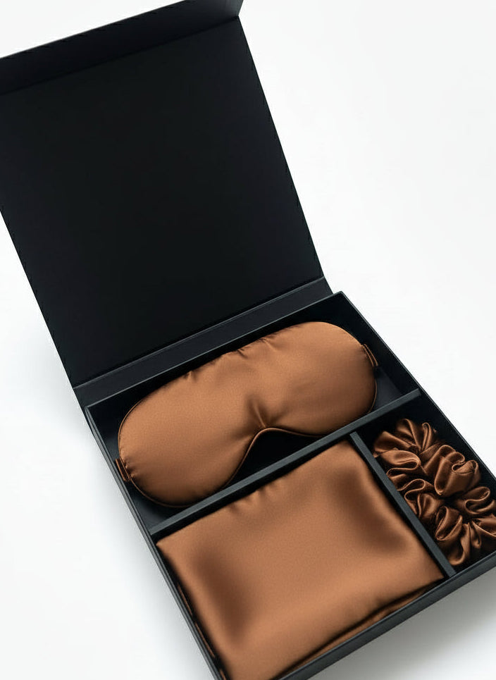 Šilko produktų rinkinys (pagalvės užvalkalas, kaukė, gumytė) - La Nuit - Spalvą išsirinkite!